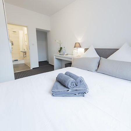Hotel Berolina Haus à Düsseldorf Extérieur photo