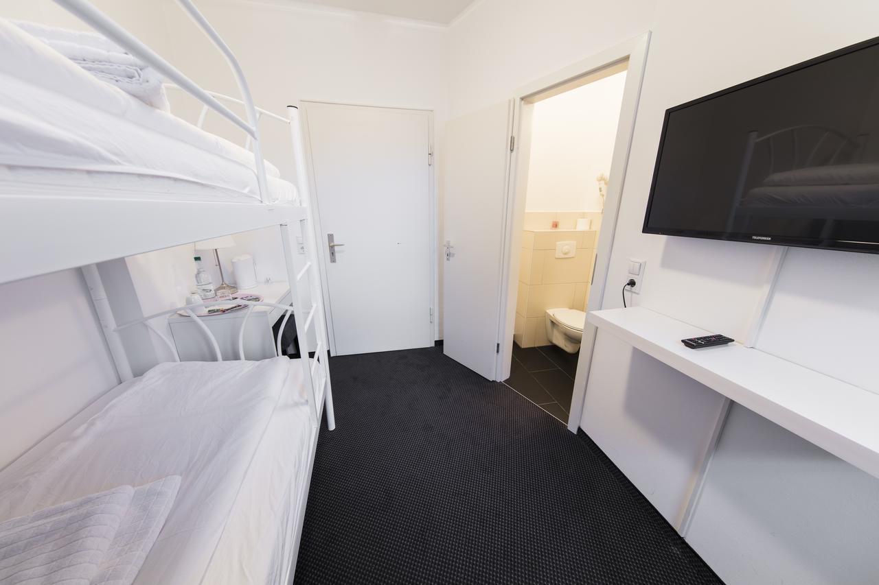 Hotel Berolina Haus à Düsseldorf Extérieur photo