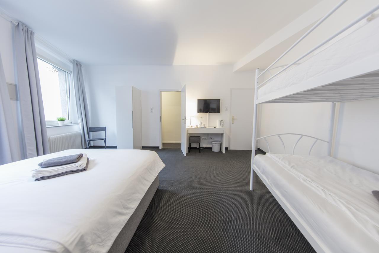 Hotel Berolina Haus à Düsseldorf Extérieur photo